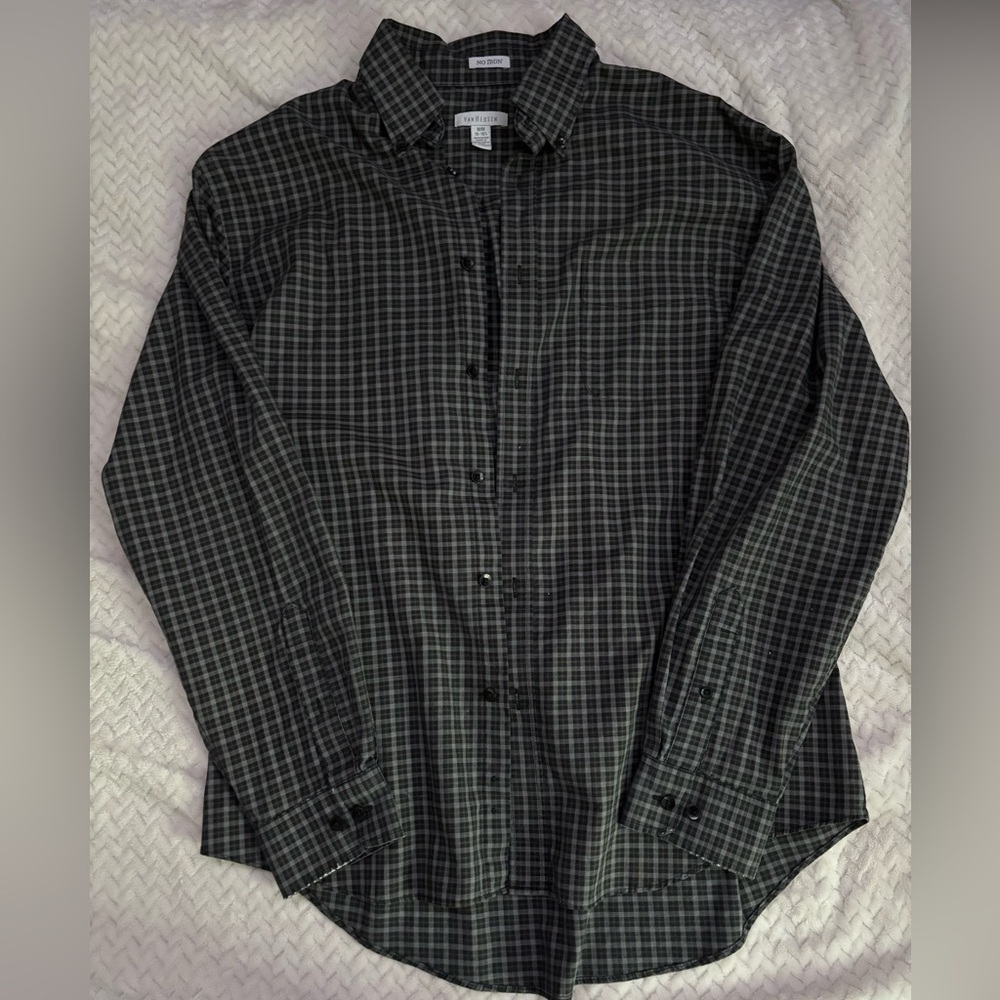 Van Heusen Men's Black & Gray Checked Button-Down Shirt